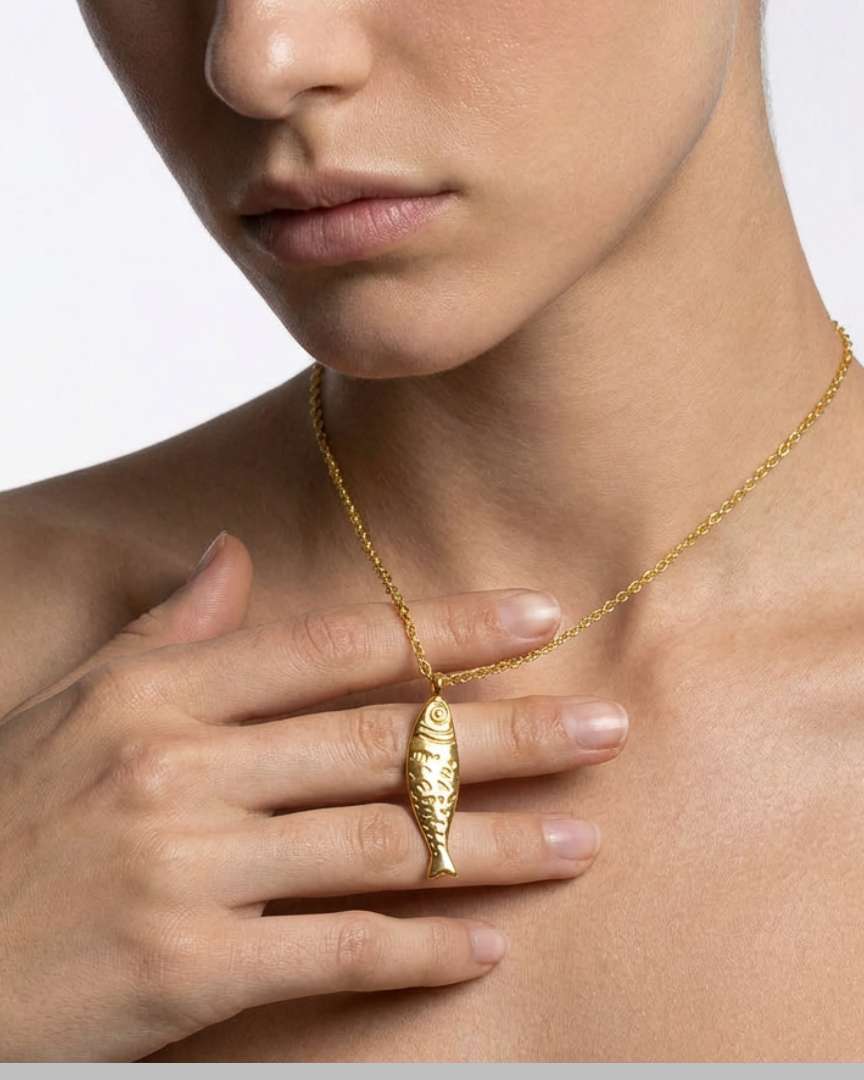 Collar Fish