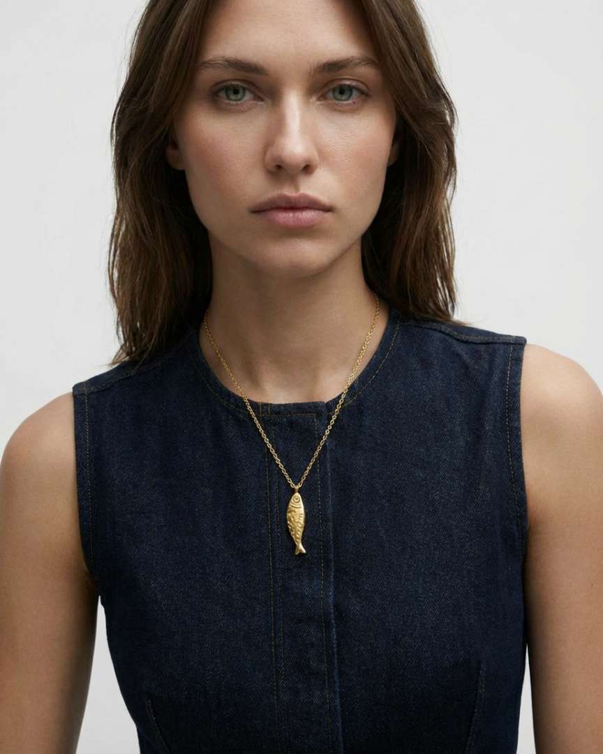 Collar Fish